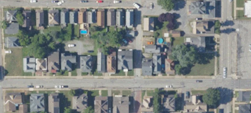 220 Brady St