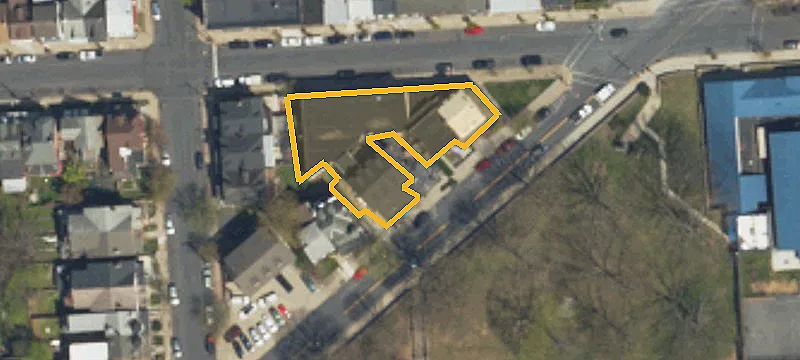 683 Walnut Ave