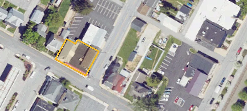 17 Main St