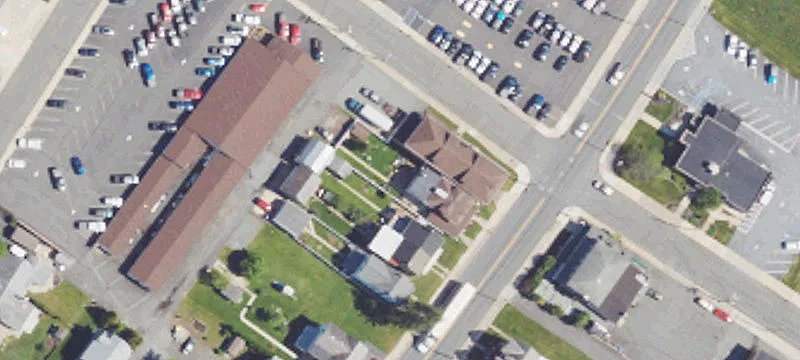655 Main St
