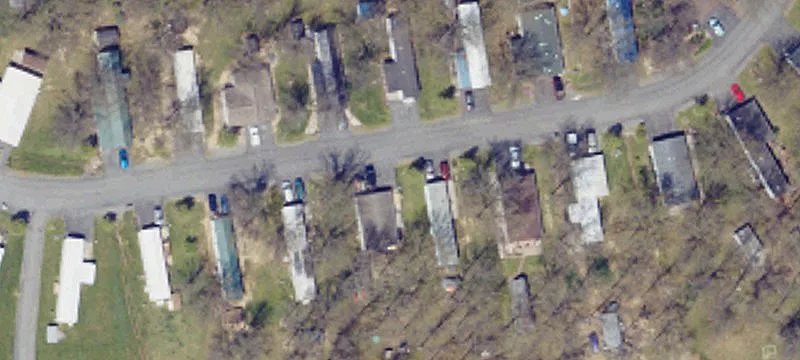 1015 Ctr Rd