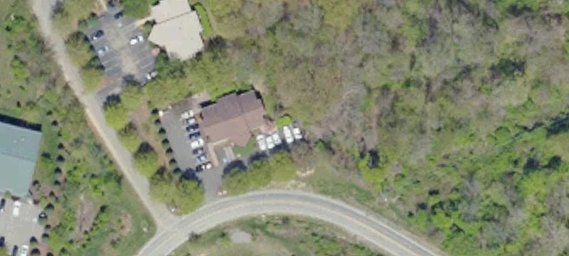 1000 Old Pond Rd