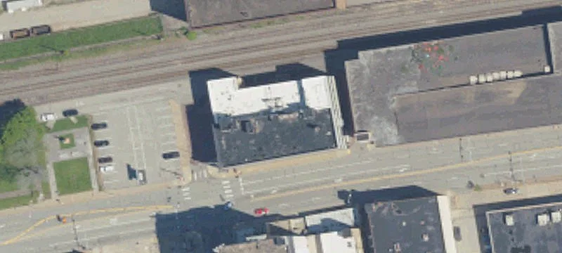 409 Walnut St