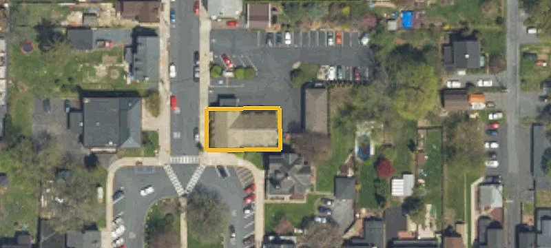10 Main St