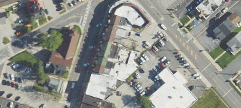 11 Morton Ave