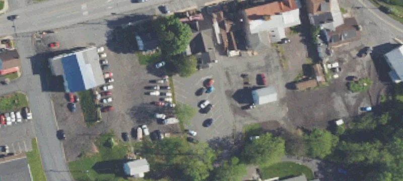 3146 Main St