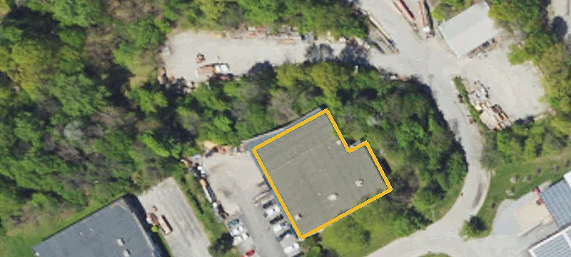 130 Quaker Ln