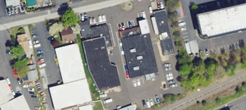 2563 Wyandotte Rd