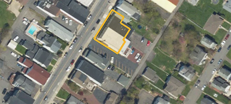 728 Main St