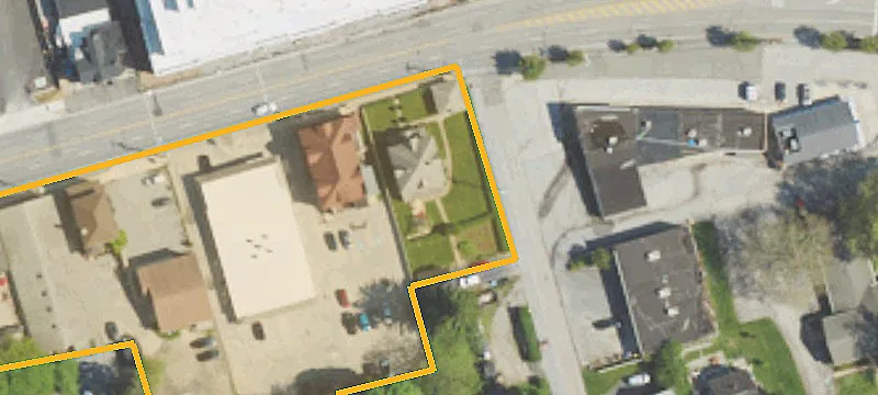 604 Lancaster Ave