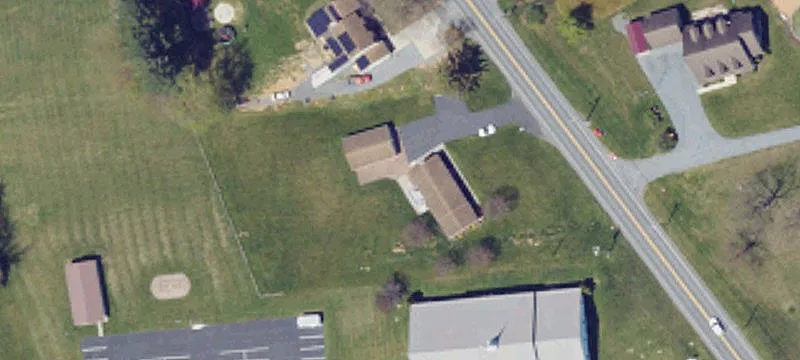 484 Centerville Rd