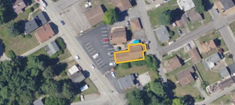 176 Mcgovern Blvd