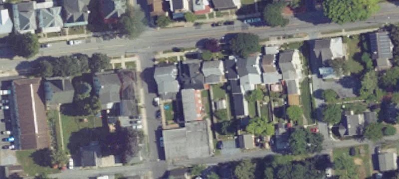 287 Main St