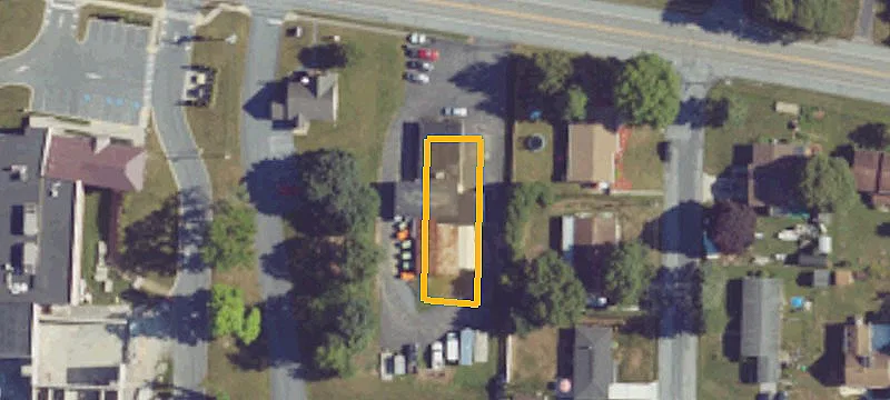5409 Locust Ln