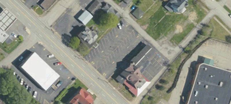 200 Main St