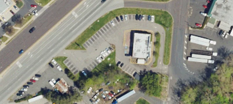 2399 Old Lincoln Hwy