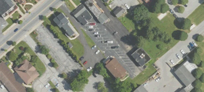 38 12th W Lancaster Ave