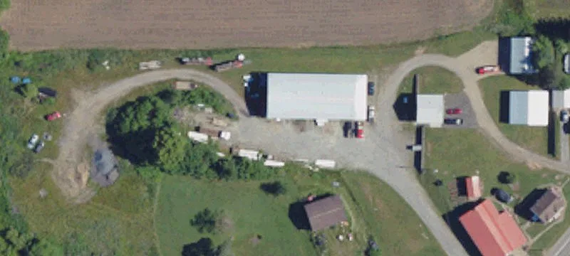 111 Red Shop Ln