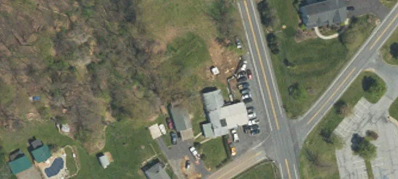6301 Sullivan Trl