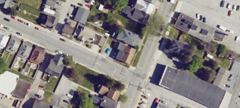 520 Broadway