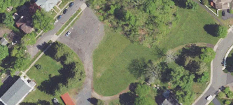 10 Clamer Ave