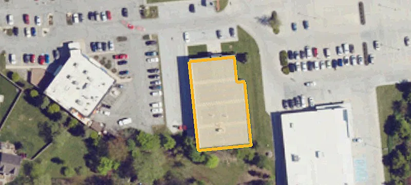 381 Eisenhower Dr