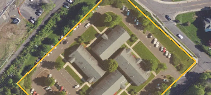 670 Lawn Ave, Unit 2-A2