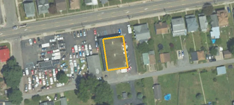 13201322 Frnt St