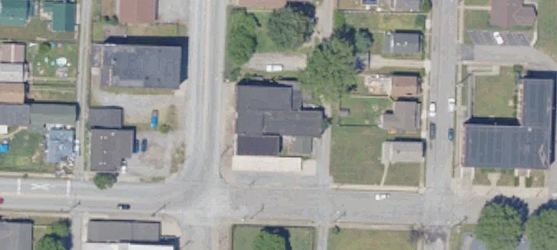 5435 5th Ave