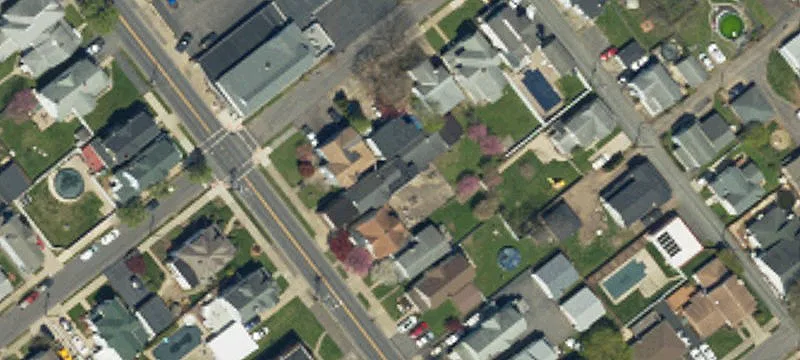 320 Exeter Ave