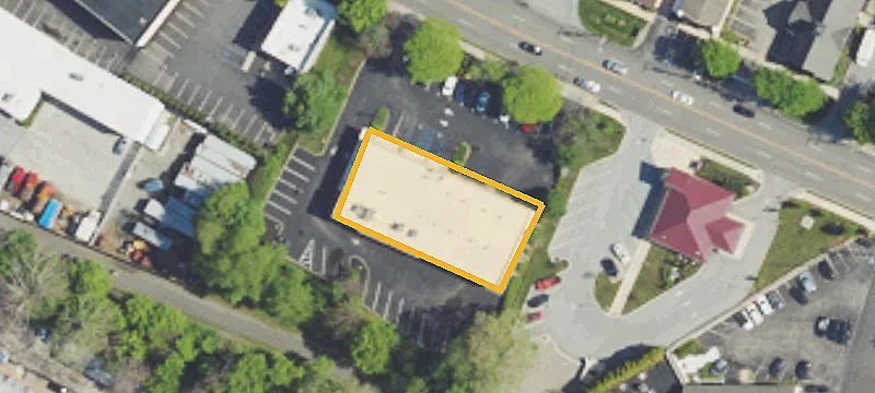 520 Lancaster Ave