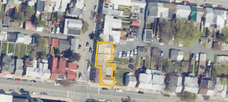 211 Bedford St