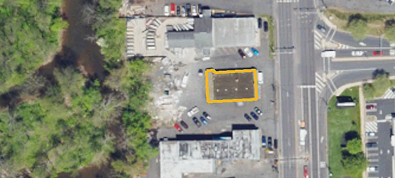 404 Easton Rd