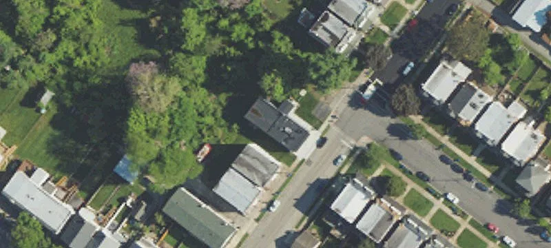 728 Maple St