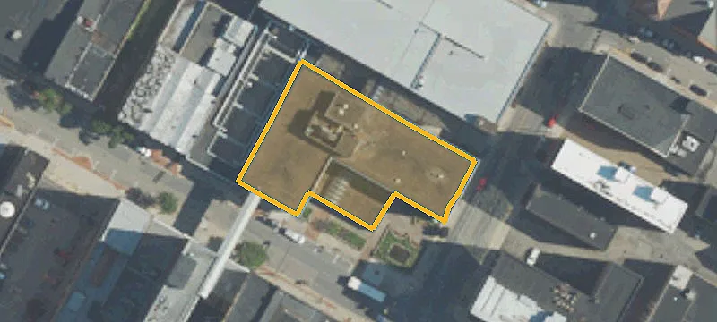 551 Main St