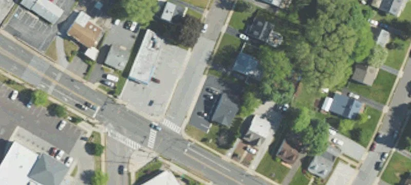 3215 Edgmont Ave