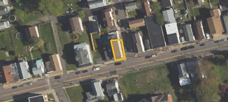 713 Main St
