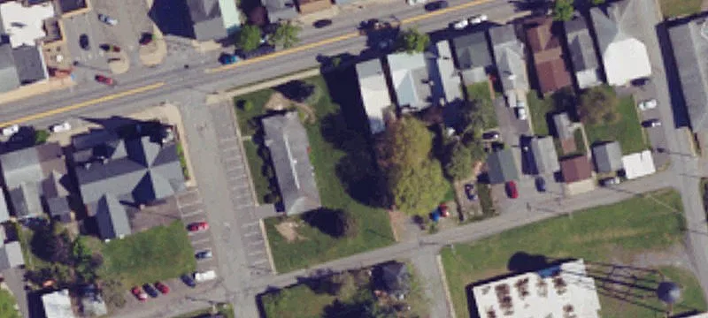 422 Un St