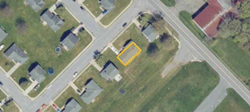 353 Farmington Dr