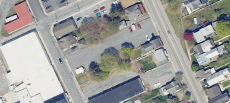 126 Earl St