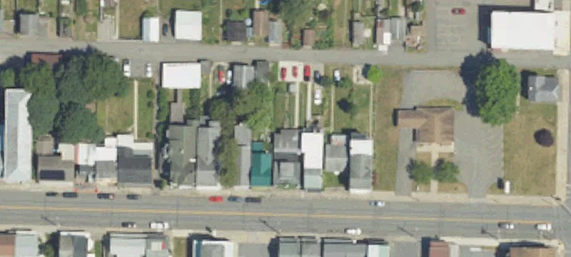 557 Main St