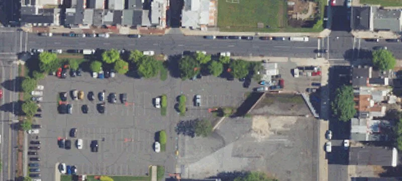 240 Walnut St