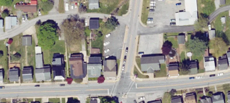 2 Main St