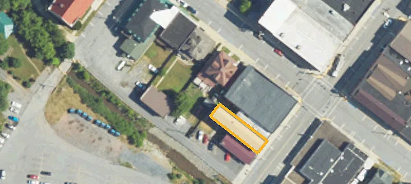 1006 Maple Ave