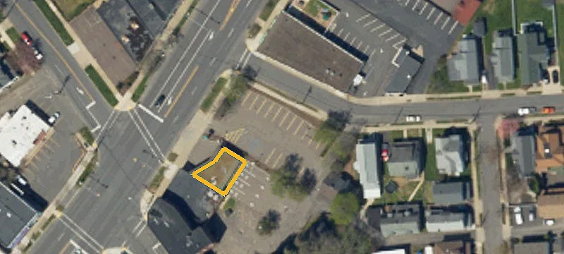 995 Wyoming Ave