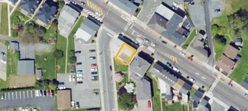 26 Main St