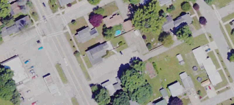 421 High St