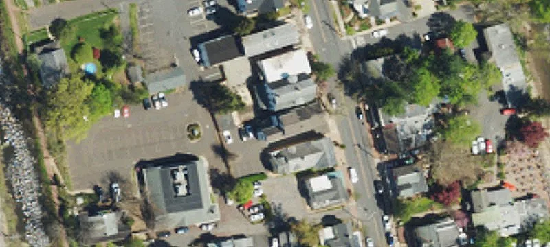 35 Main St