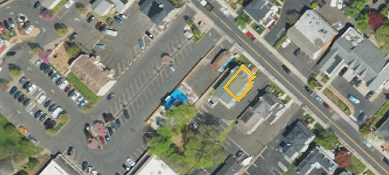 35 Main St