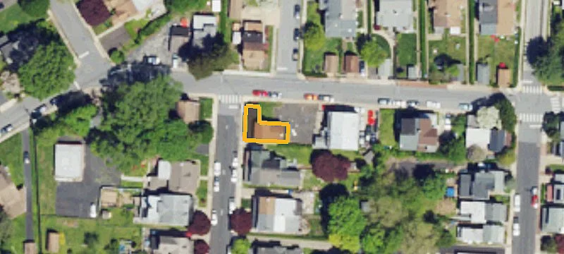 454 Maple St